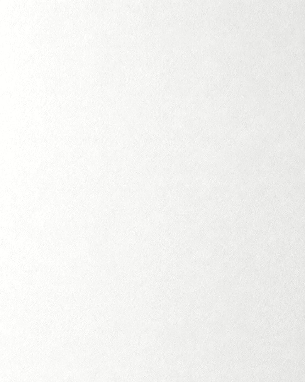 Dettaglio della finitura opaca di Assoluta Bianco su parete