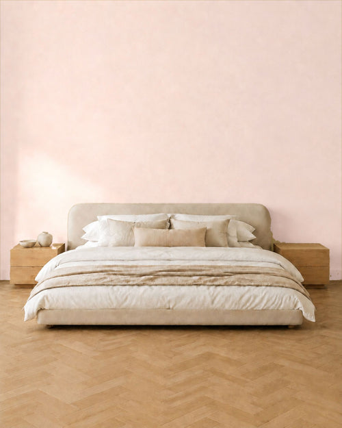 Blush Mediterraneo su parete di camera da letto